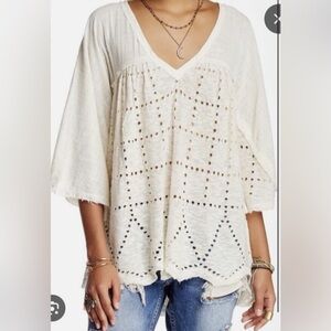 Free People Ivory Linen Blend Eyelet Frayed Trim Top Blouse Flowy Size XS Boho